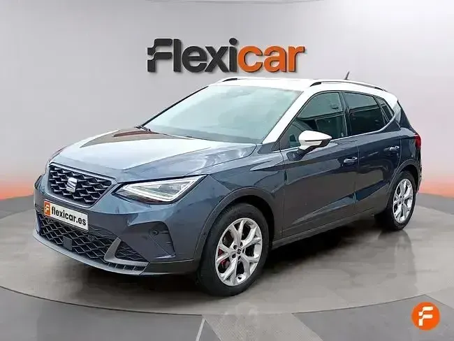 Usado Seat Arona FR 150 CV (110 kW) 2023 Azul SUV