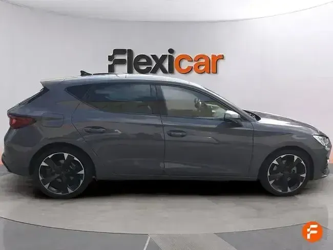 Usado Cupra Leon 150 CV (110 kW) 2023 Gris