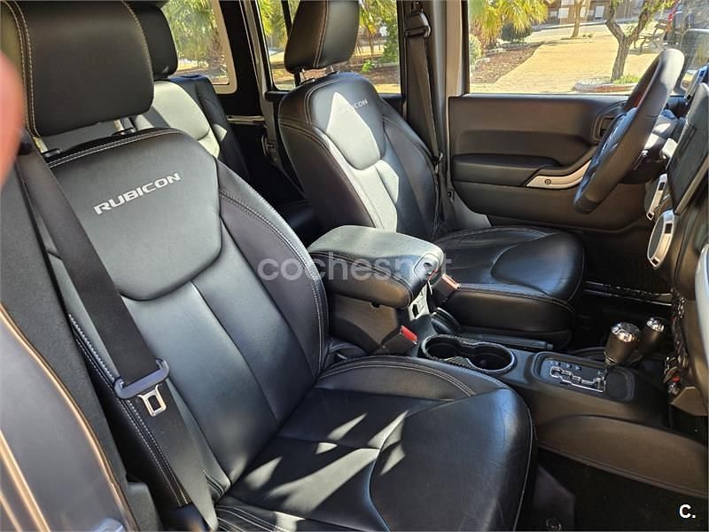 Usado Jeep Wrangler Unlimited Rubicon 284 CV (208 kW) 2016 Gris / plata SUV