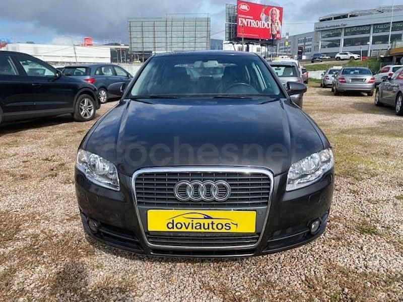Usado Audi A4 140 CV (102 kW) 2007 Negro Berlina