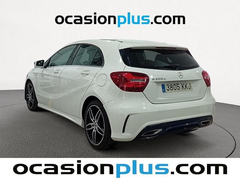 Usado Mercedes A200 AMG 136 CV (100 kW) 2018 Blanco Utilitario