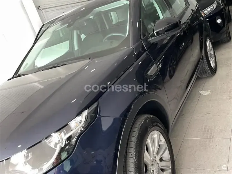 Usado Land Rover Discovery Sport Pure 150 CV (110 kW) 2019 Negro SUV