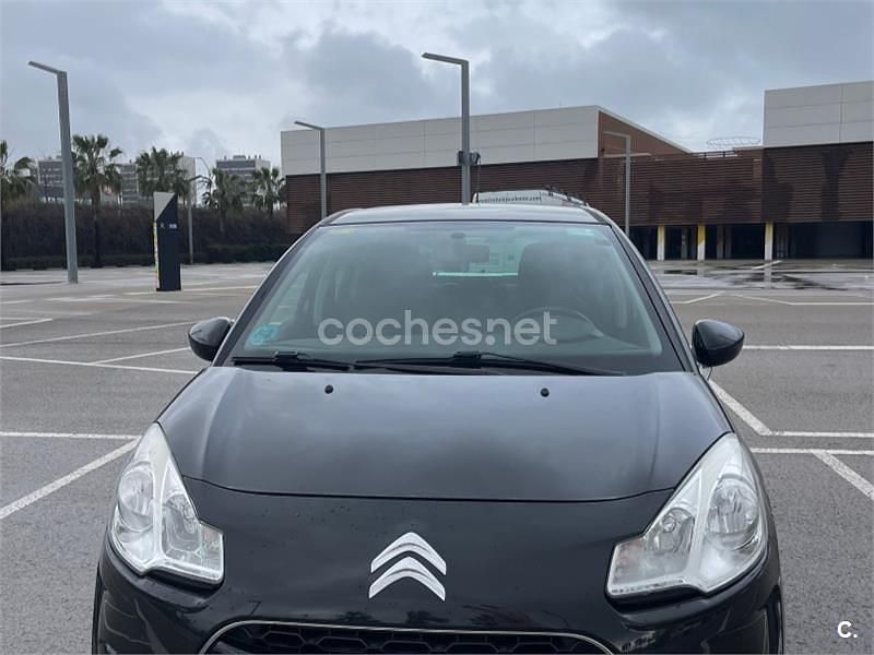 Usado Citroën C3 SELECTION 95 CV (69 kW) 2011 Negro Berlina