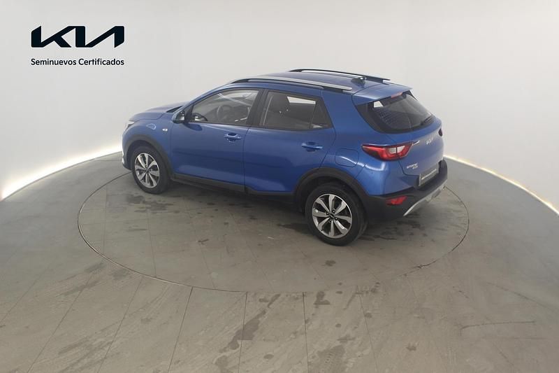 Usado Kia Stonic 100 CV (73 kW) 2025 Azul SUV