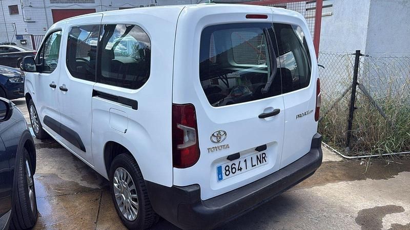 Usado Toyota Proace Verso City 102 CV (75 kW) 2021 Blanco Familiar