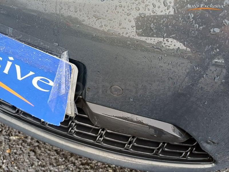 Usado Opel Zafira Tourer Excellence 136 CV (100 kW) 2015 Gris / plata Monovolumen