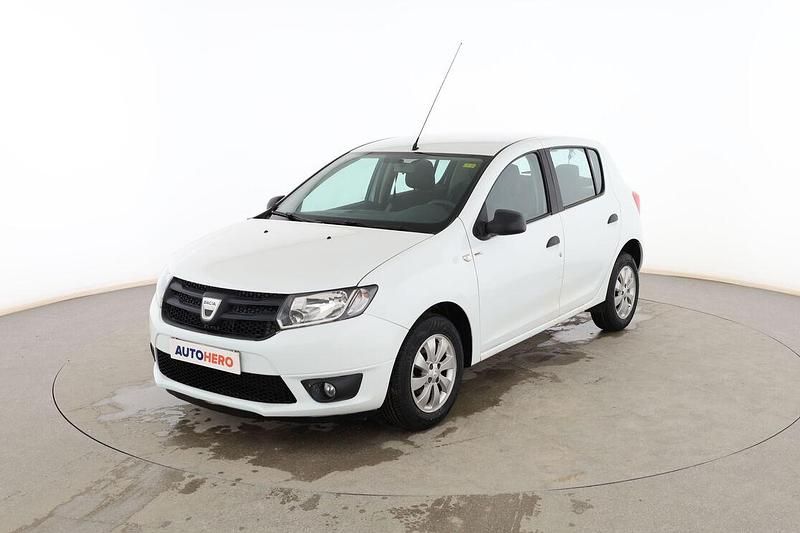 Usado Dacia Sandero 75 CV (55 kW) 2016 Blanco Berlina