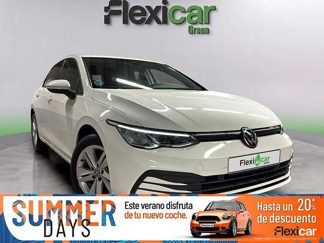 Blanco Usado 2021 VW Golf VIII Life Familiar | 20.490 € (Caro) - Imagen 1/4
