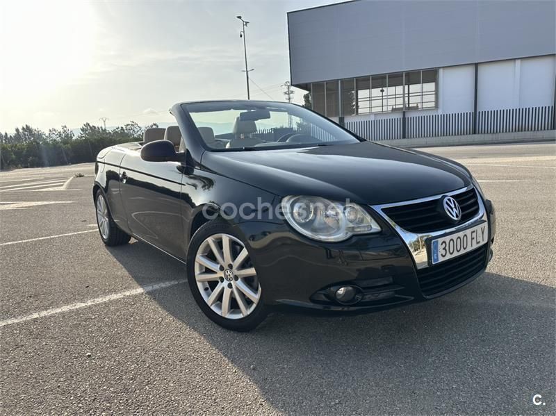 Negro Usado 2007 VW Eos Descapotable | 5990 € (Precio justo) - Imagen 1/4