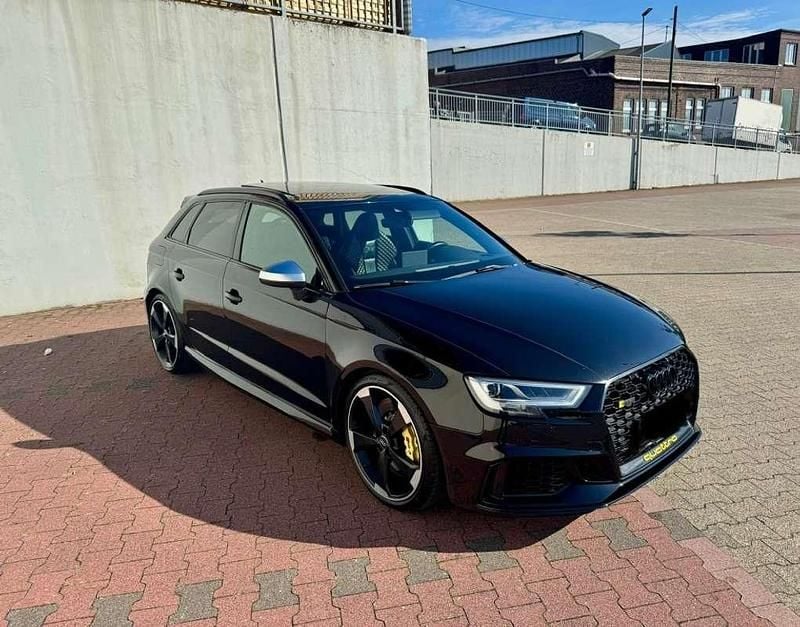 Usado Audi RS3 Sportback Advanced 400 CV (294 kW) 2020 Negro Utilitario