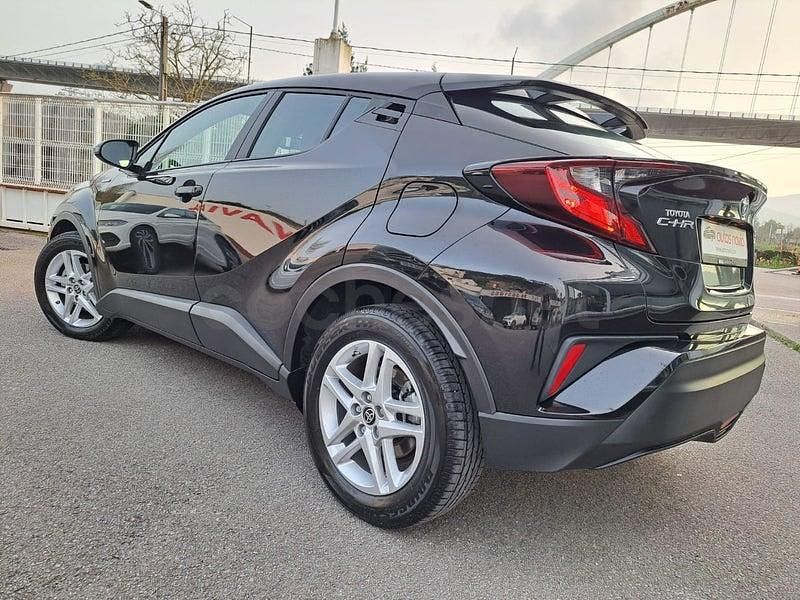 Usado Toyota C-HR Active 122 CV (89 kW) 2022 Negro SUV