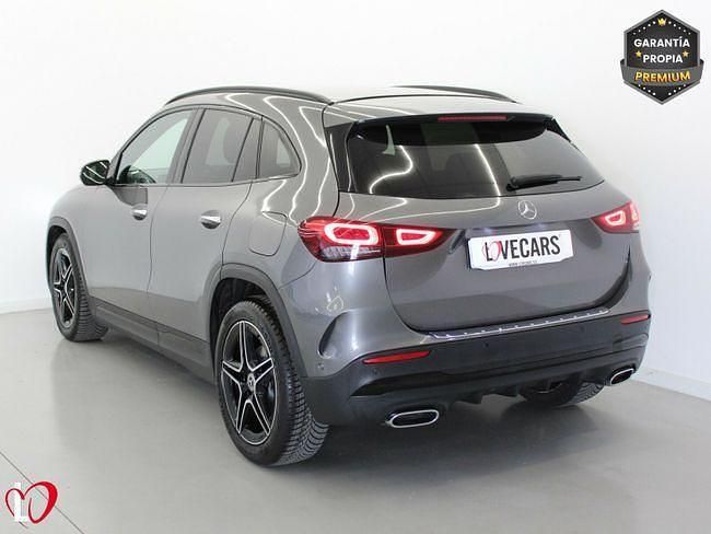 Usado Mercedes GLA200 AMG line Plus 151 CV (111 kW) 2021 Gris SUV