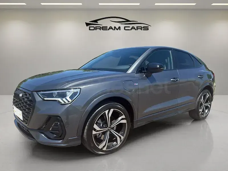 Usado Audi Q3 Sportback Exclusive 245 CV (180 kW) 2022 Gris / plata SUV