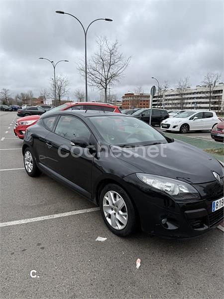 Usado Renault Mégane 110 CV (80 kW) 2011 Negro Berlina