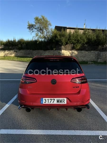 Usado VW Golf VII GTI 290 CV (213 kW) 2019 Rojo Berlina