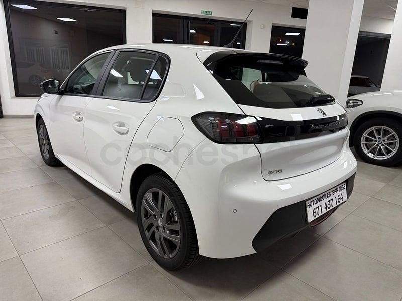 Usado Peugeot 208 Active 100 CV (73 kW) 2022 Blanco Utilitario