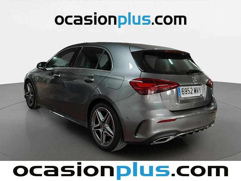 Usado Mercedes A150 150 CV (110 kW) 2024 Gris