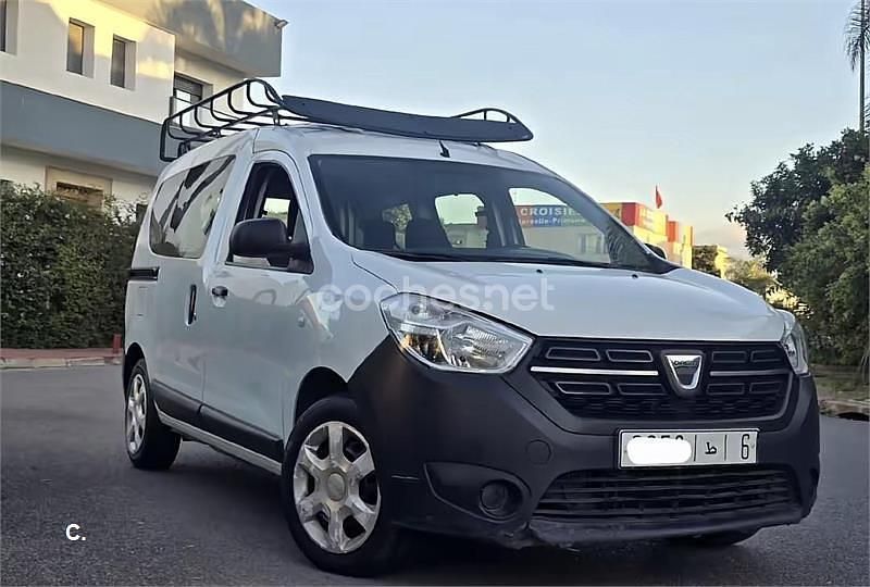 Usado Dacia Dokker Essentiel 95 CV (69 kW) 2020 Blanco Monovolumen