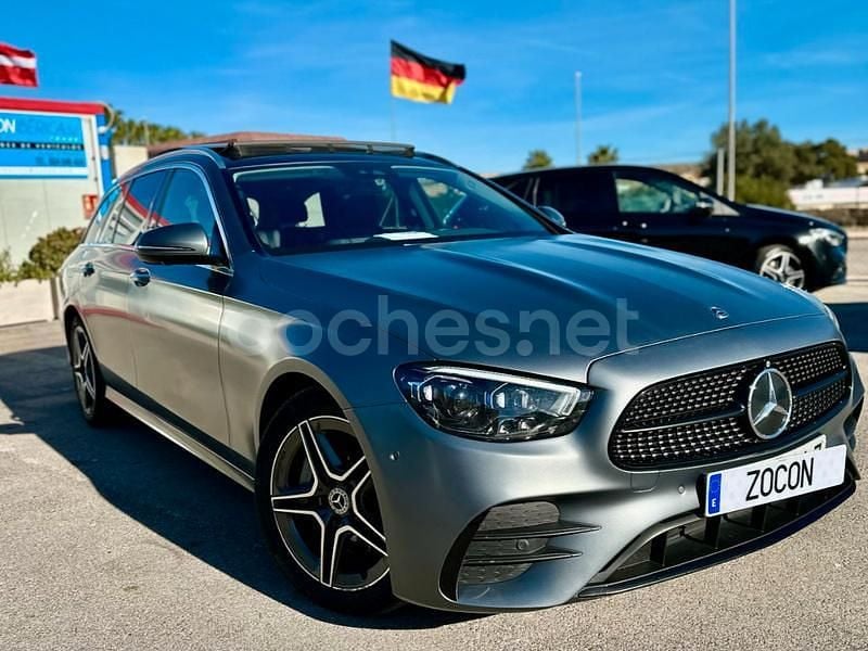Usado Mercedes E400 330 CV (242 kW) 2021 Gris / plata Familiar