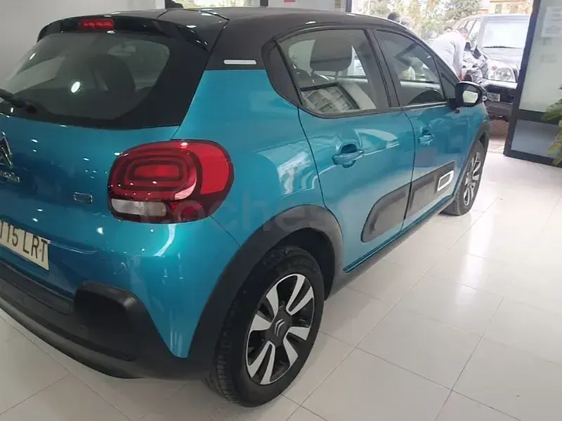 Usado Citroën C3 Live 83 CV (61 kW) 2021 Azul Utilitario
