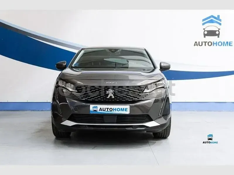 Usado Peugeot 3008 Allure 225 CV (165 kW) 2021 Gris / plata SUV