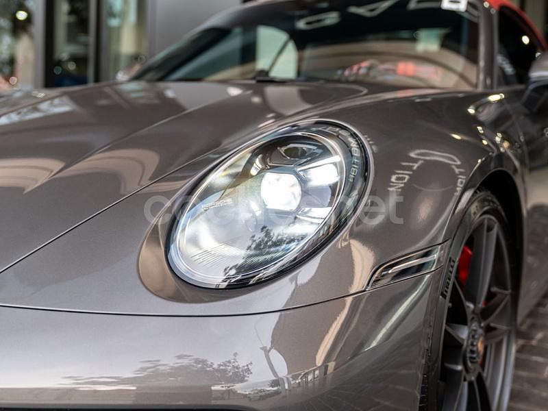 Usado Porsche 911 Carrera Cabriolet 480 CV (353 kW) 2023 Gris / plata Descapotable