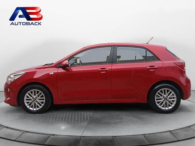 Usado Kia Rio 100 CV (73 kW) 2019 Rojo Berlina