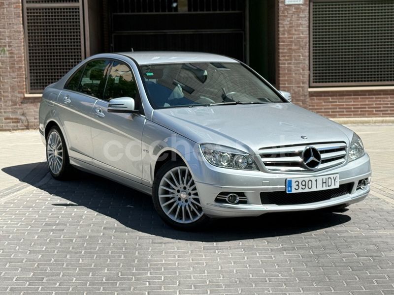 Gris / plata Usado 2011 Mercedes C220 Berlina | 10.990 € (Buen precio) - Imagen 1/4