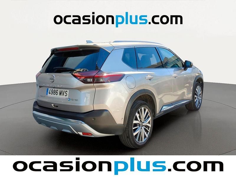 Usado Nissan X-Trail Tekna+ 213 HP (156 kW) 2024 Cinzento SUV