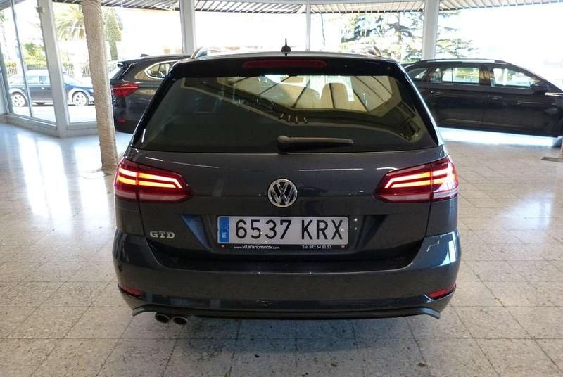 Usado VW Golf VII GTD 184 CV (135 kW) 2018 Gris Familiar