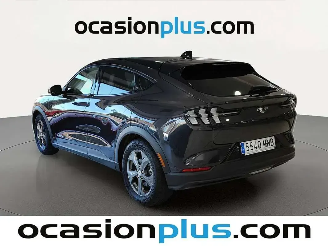 Usado Ford Mustang Mach-E Premium 258 kW (351 CV) 2024 Gris SUV