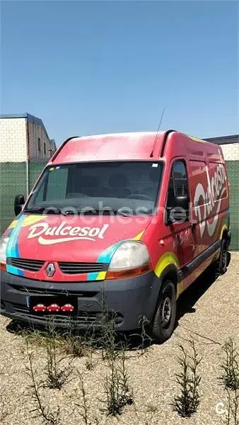 Usado Renault Master 145 CV (106 kW) 2009 Rojo Descapotable