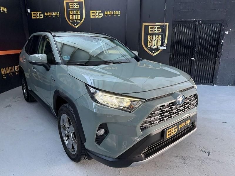 Usado Toyota RAV4 Hybrid Advance 218 CV (160 kW) 2022 Gris / plata SUV