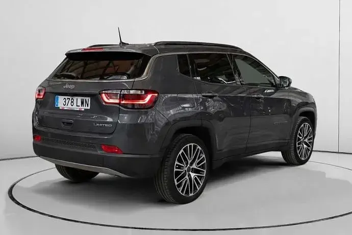 Usado Jeep Compass Limited 130 CV (95 kW) 2022 SUV