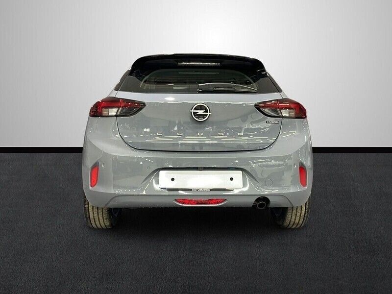 Usado Opel Corsa S 100 CV (73 kW) 2024 Gris Utilitario