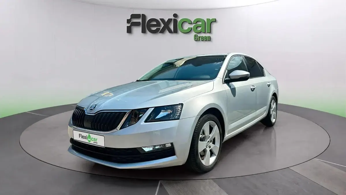 Usado Skoda Octavia Ambition 116 CV (85 kW) 2018 Blanco Berlina