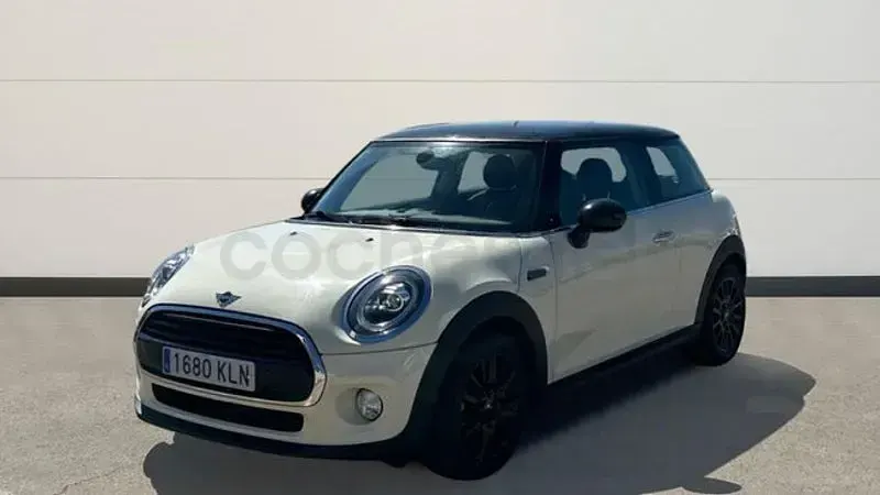 Usado Mini Cooper D 116 CV (85 kW) 2018 Beige Utilitario