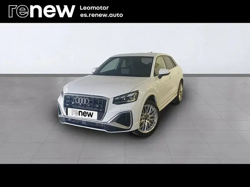 Usado Audi Q2 S-Line 116 CV (85 kW) 2025 Blanco SUV