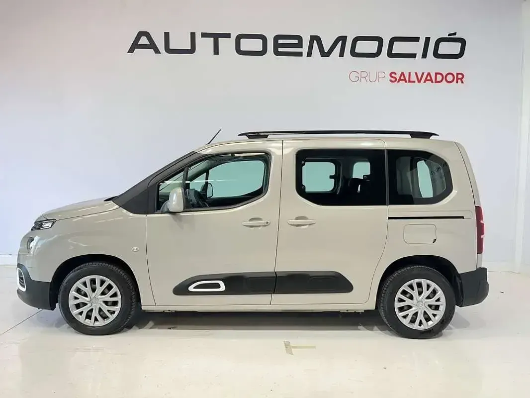 Usado Citroën e-Berlingo Feel 102 CV (75 kW) 2019 Beige Monovolumen
