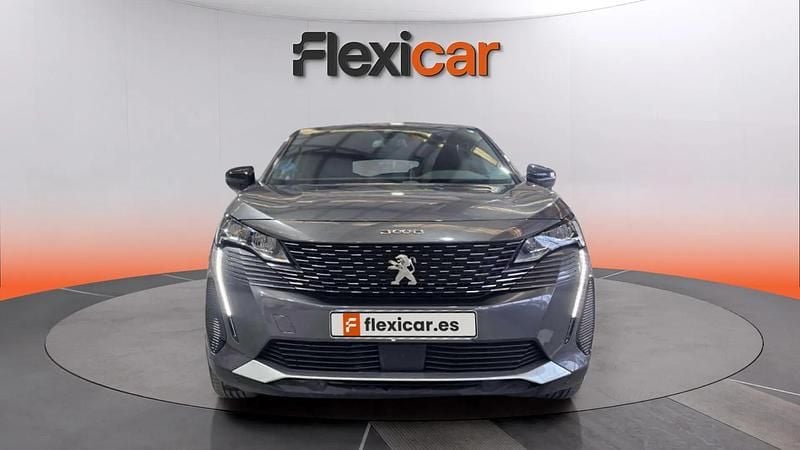 Usado Peugeot 3008 Allure 180 CV (132 kW) 2023 Gris SUV