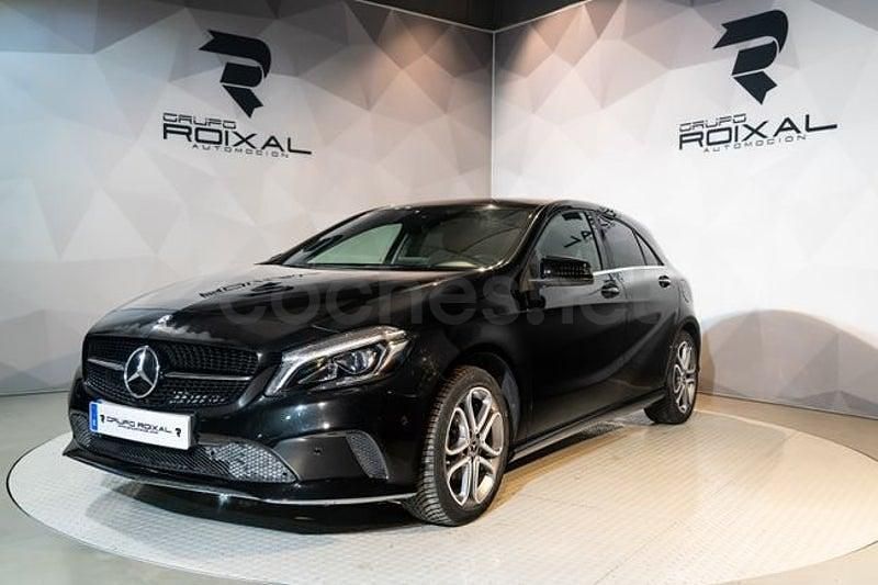 Usado Mercedes A180 109 CV (80 kW) 2017 Negro Berlina