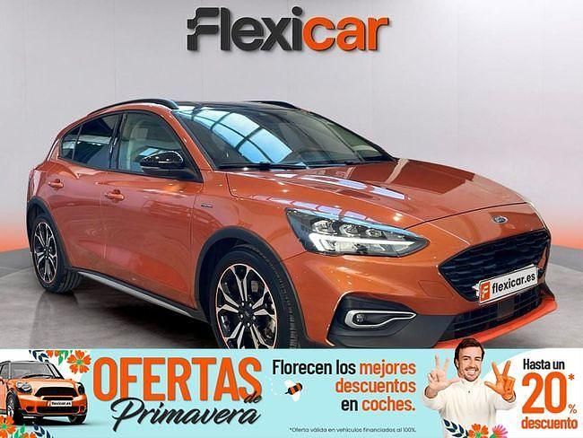 Usado Ford Focus Active 125 CV (91 kW) 2019 Naranja Berlina