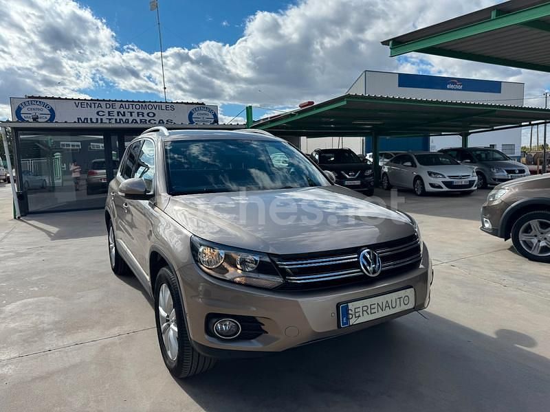 Marrón Usado 2014 VW Tiguan Business SUV | 13.999 € (Precio justo) - Imagen 1/4