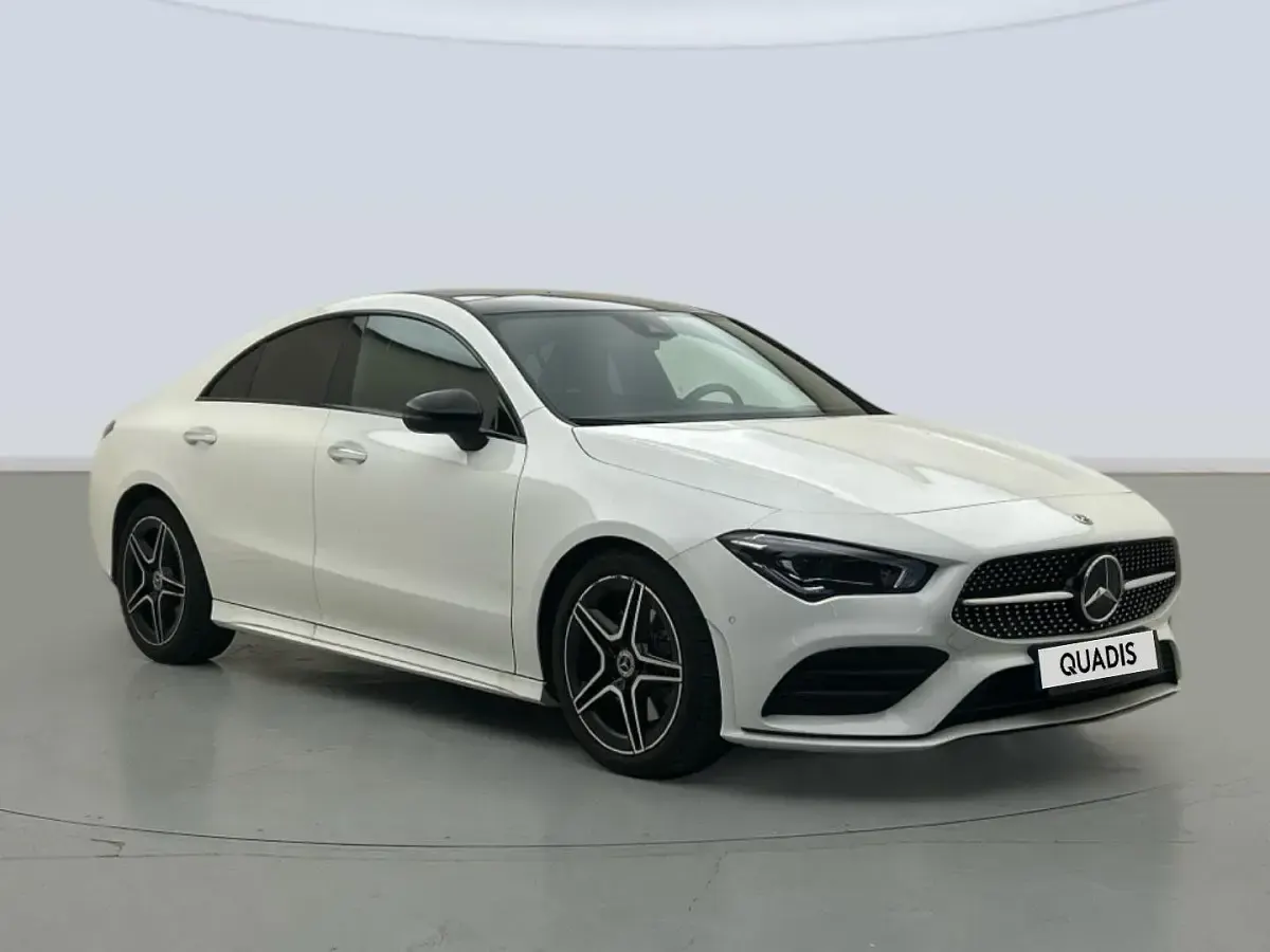 Usado Mercedes CLA200 163 CV (119 kW) 2023 Blanco Coupe