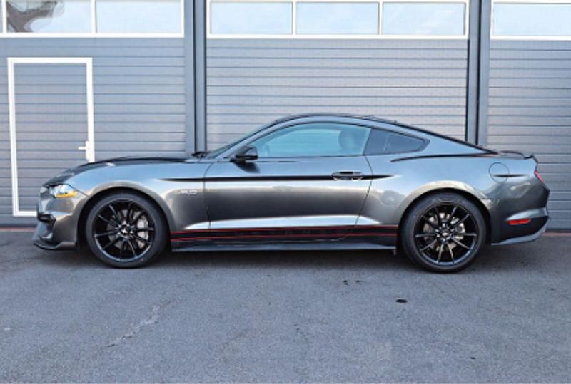 Usado Ford Mustang 460 CV (338 kW) 2019 Gris Coupe