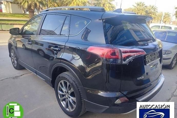 Usado Toyota RAV4 143 CV (105 kW) 2016 SUV