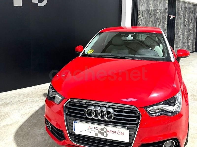 Usado Audi A1 Ambition 105 CV (77 kW) 2010 Rojo Utilitario