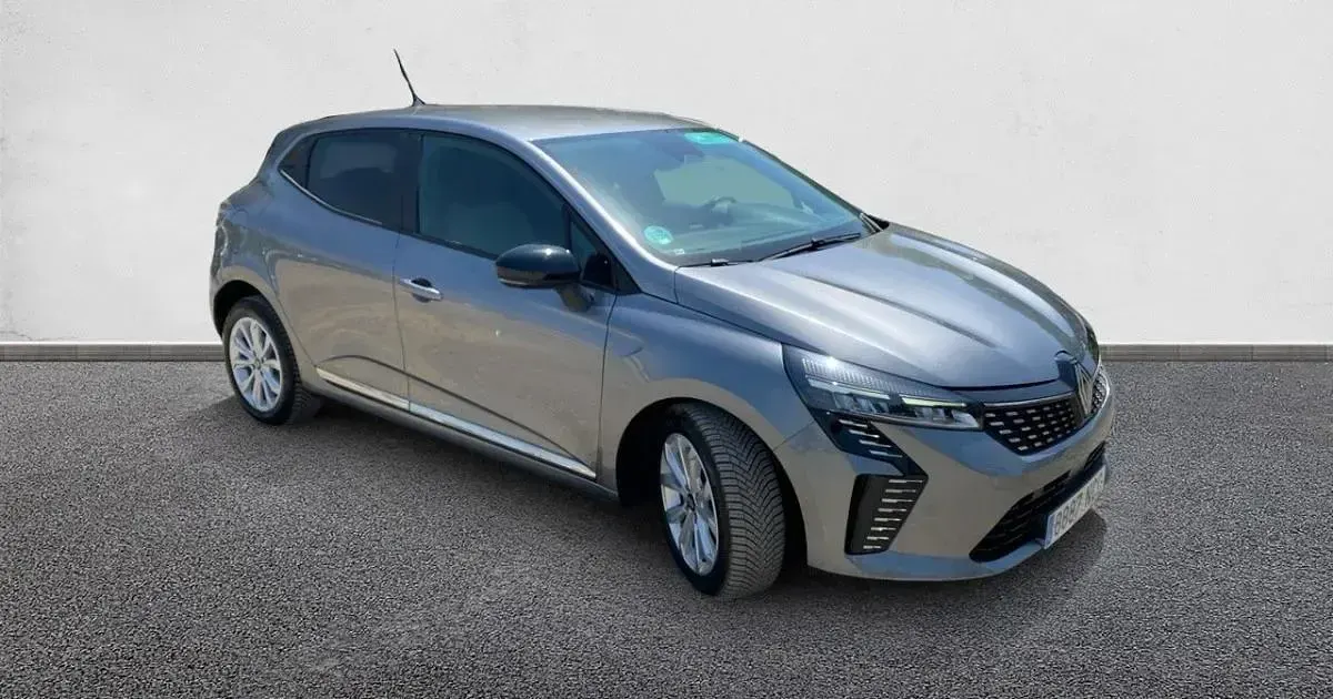 Usado Renault Clio Evolution 100 CV (73 kW) 2025 Utilitario