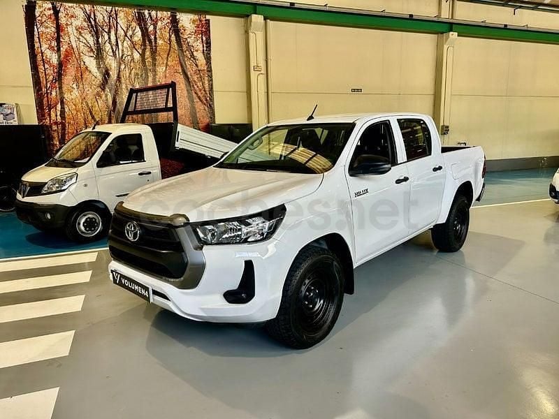 Usado Toyota HiLux 150 CV (110 kW) 2022 Blanco Pickup/Camioneta
