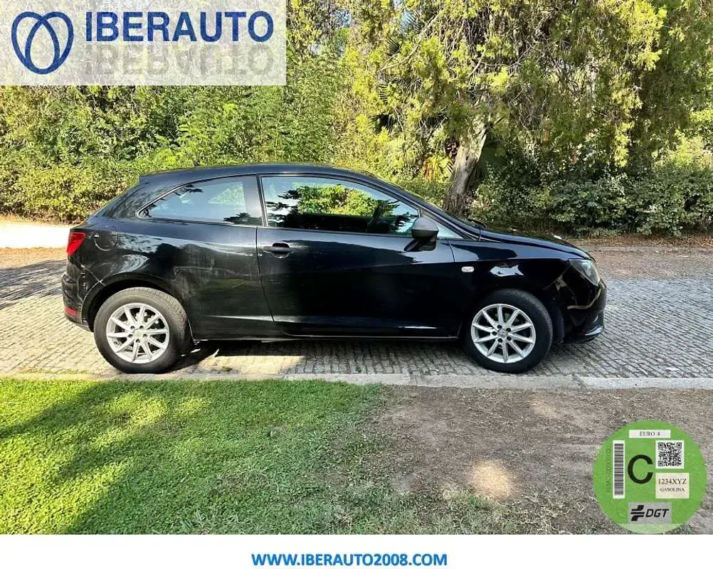 Usado Seat Ibiza SC Reference 70 CV (51 kW) 2013 Negro Utilitario